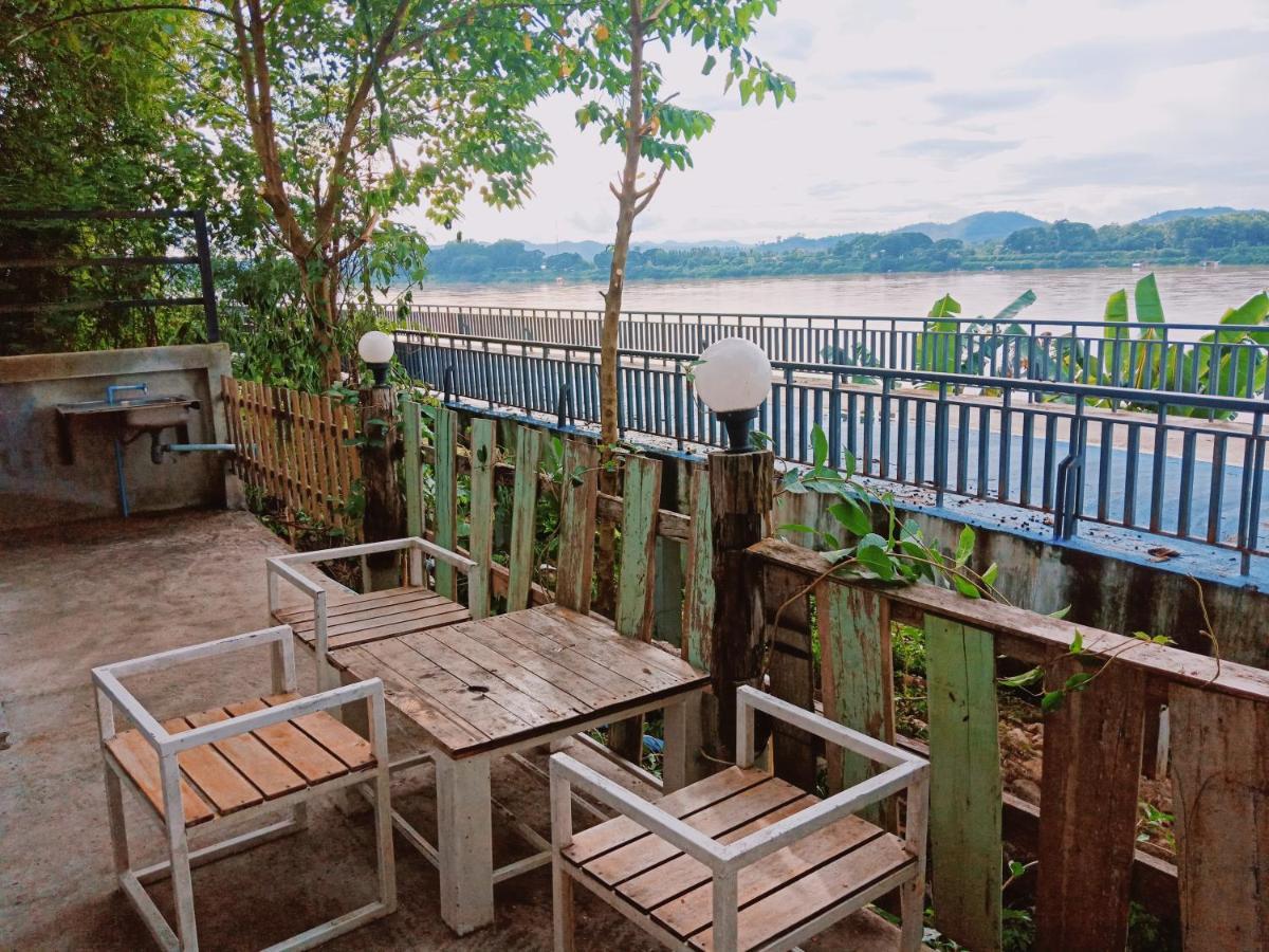Appartamento ไทยกันเอง ริมโขง Chiang Khan Esterno foto
